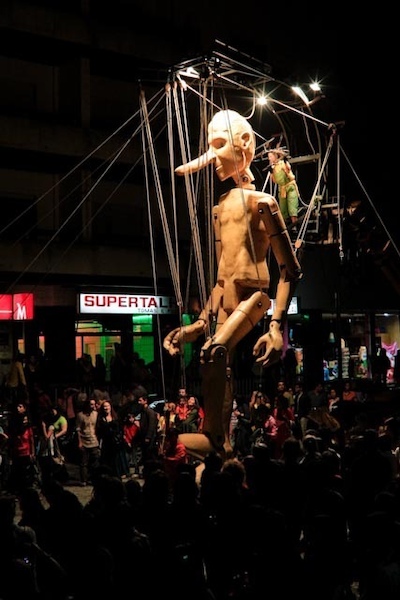 A Fantástica História de uma Criança Chamada Pinóquio A Fantástica História de uma Criança Chamada Pinóquio