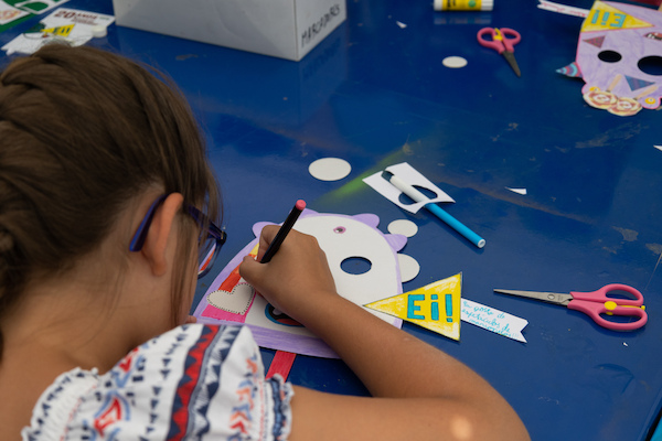 Estranhos - Criação de Máscaras Estranhos - Criação de Máscaras