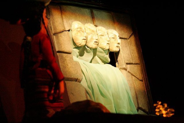 Agakuke e a Filha do Sol Agakuke e a Filha do Sol